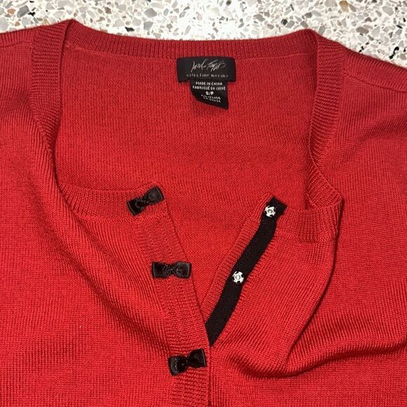 Lord & Taylor red merino sweater black bow small s - Picture 10 of 10